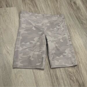 LOLË Girls Camouflage Print Shorts